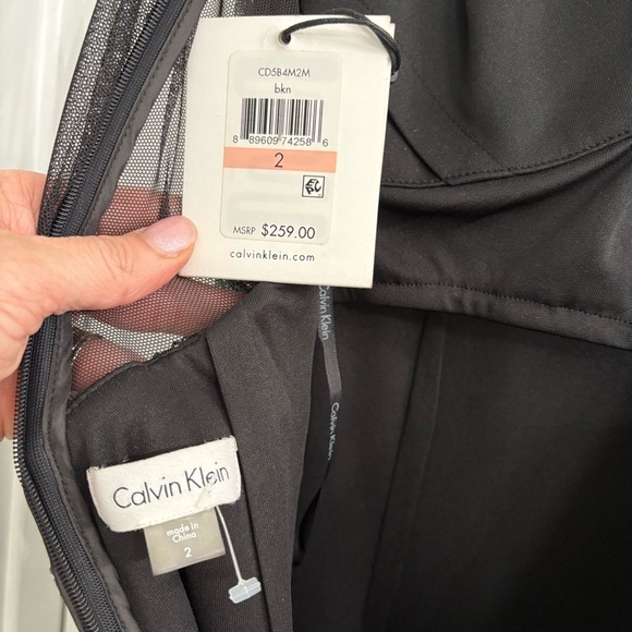 NWT / NEW Calvin Klein Sequin Illusion-Yoke Formal Gown Black Green SZ 2 - Picture 10 of 12